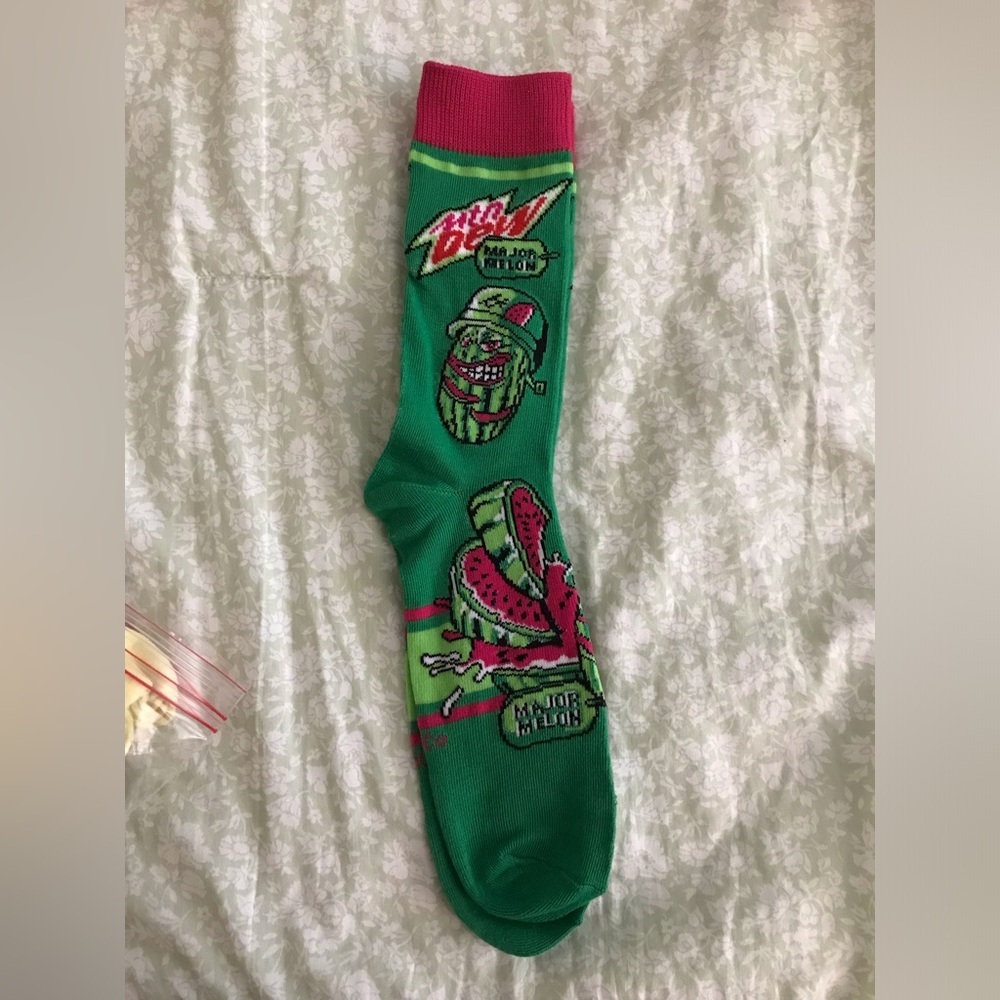 NOVELTY MENS SOCKS SIZE 6 to 12 - Picture 4 of 6